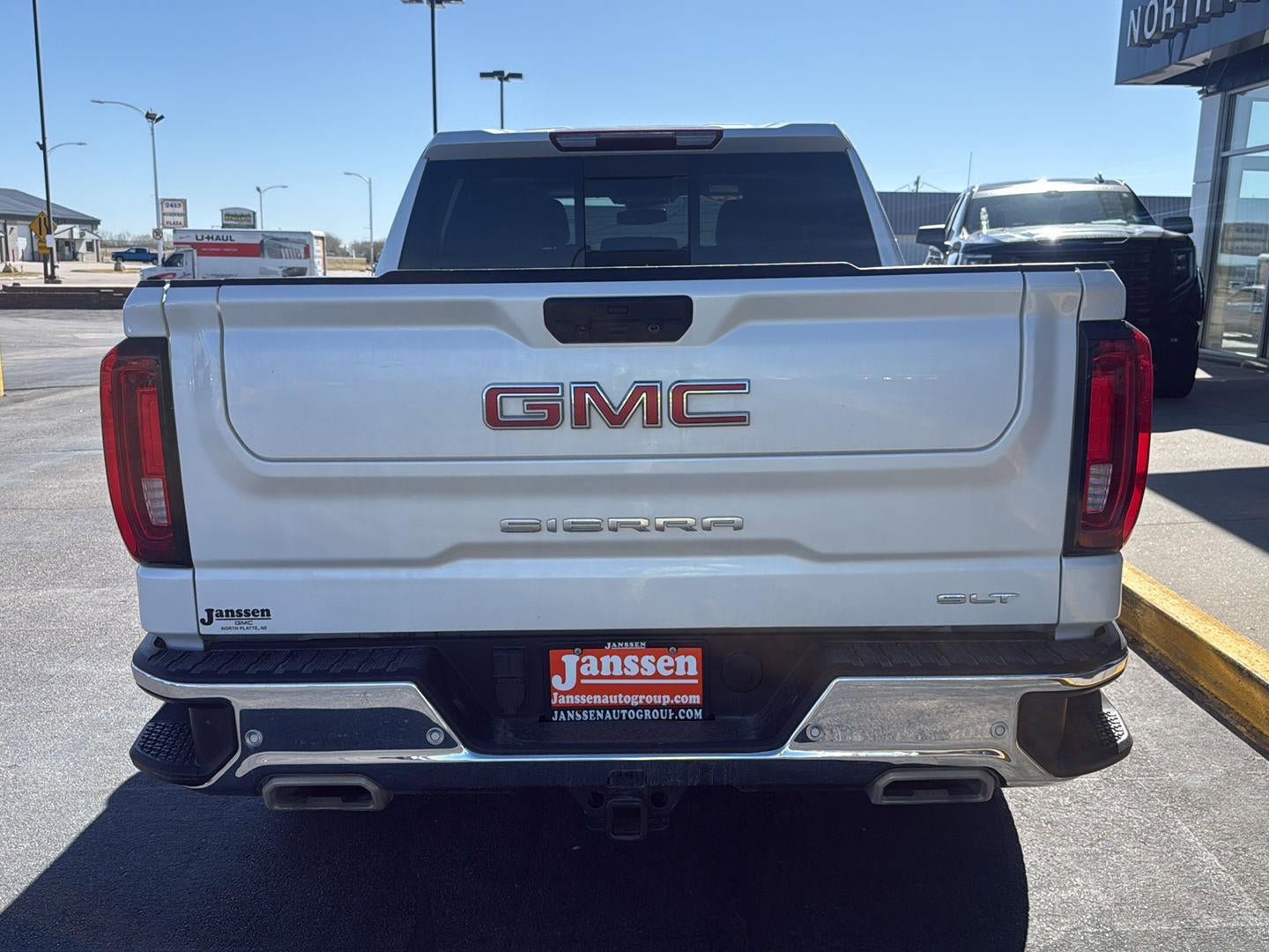 Used 2024 GMC Sierra 1500 SLT w/ SLT Premium Plus Package AWD/4WD image 3