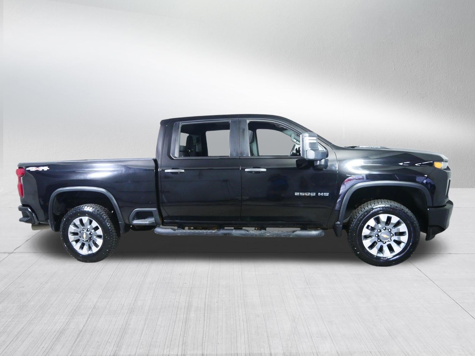 Certified 2022 Chevrolet Silverado 2500 Custom w/ Custom Value Package AWD/4WD image 8