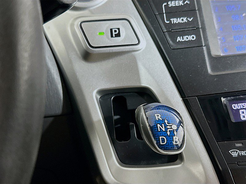 Used 2012 Toyota Prius V Three FWD image 17
