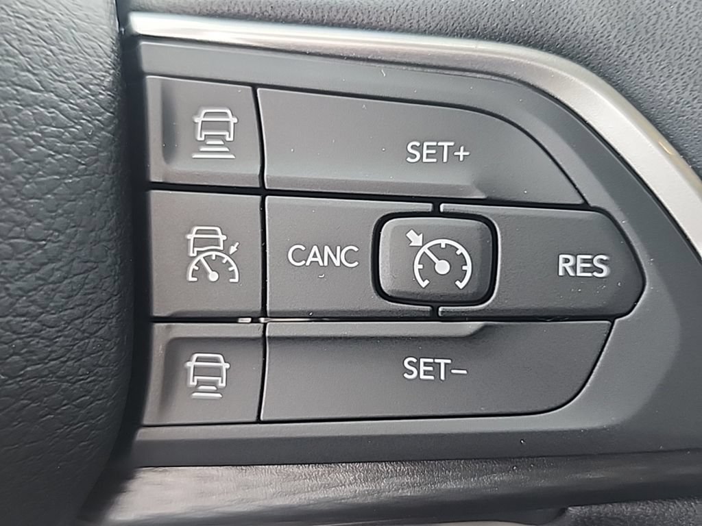 New 2026 Jeep Grand Cherokee Laredo X RWD image 16