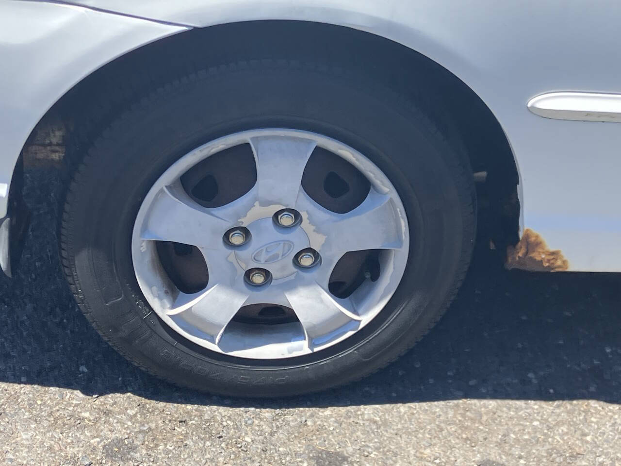 Used 2002 Hyundai Accent GS FWD image 17