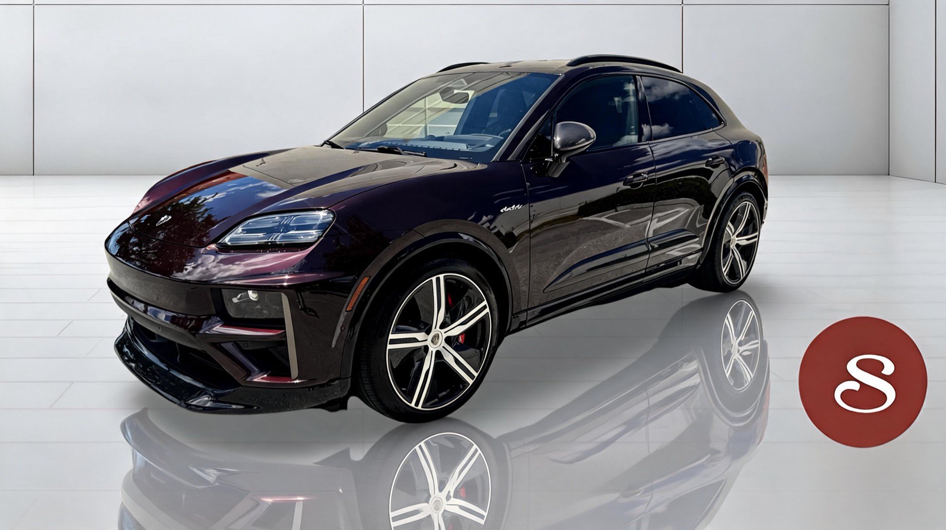 Used 2024 Porsche Macan Turbo Electric w/ Premium Package AWD/4WD image 4