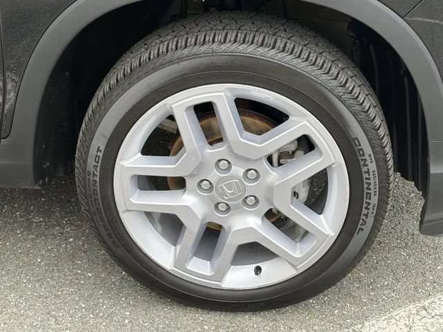 Certified 2025 Honda Passport EX-L image 11