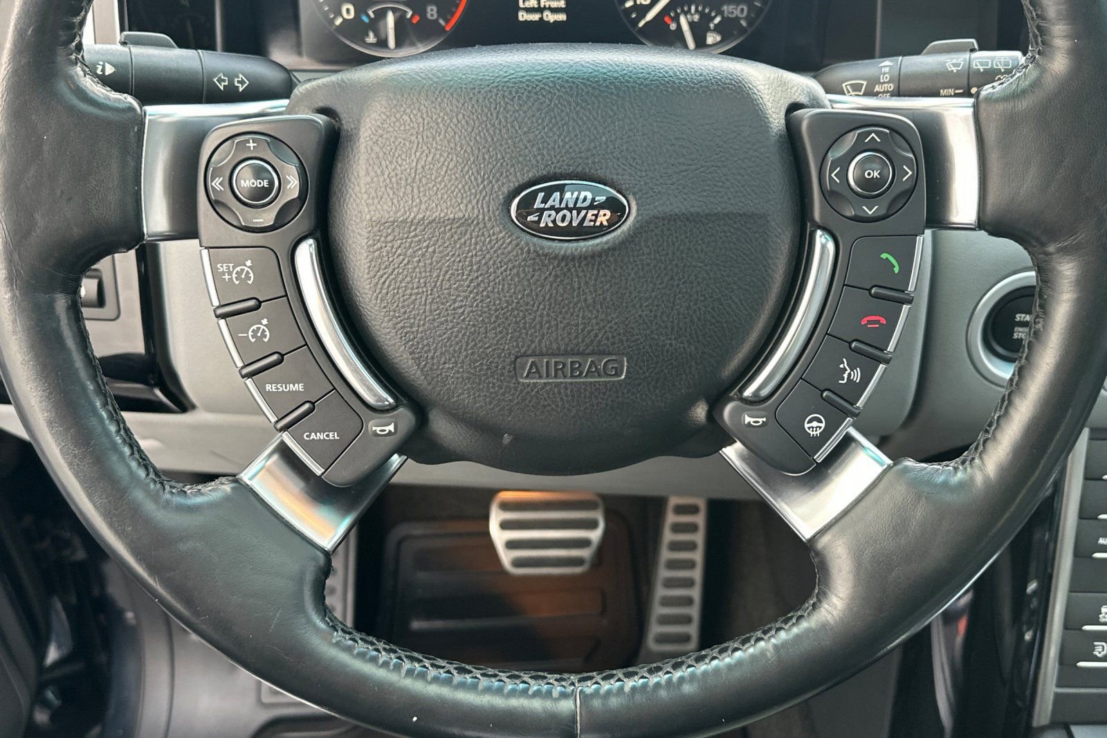 Used 2011 Land Rover Range Rover Supercharged AWD/4WD image 29