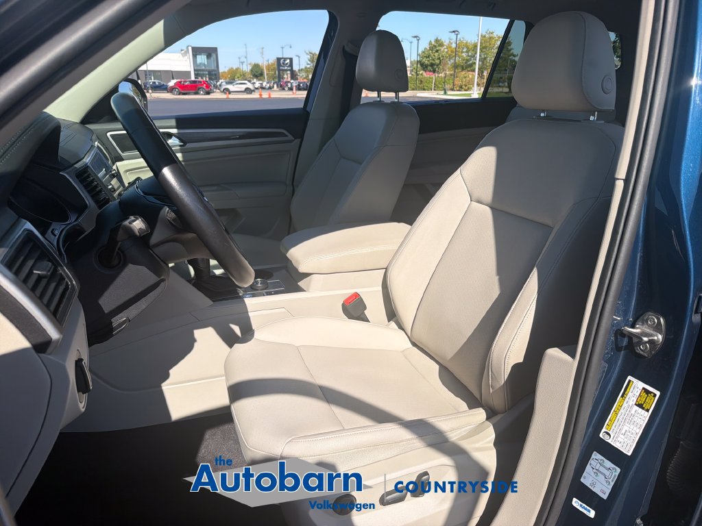 Certified 2020 Volkswagen Atlas SE w/ Panoramic Sunroof Package AWD/4WD image 7