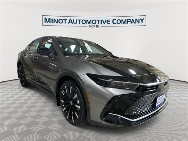 New 2026 Toyota Crown Platinum image 1