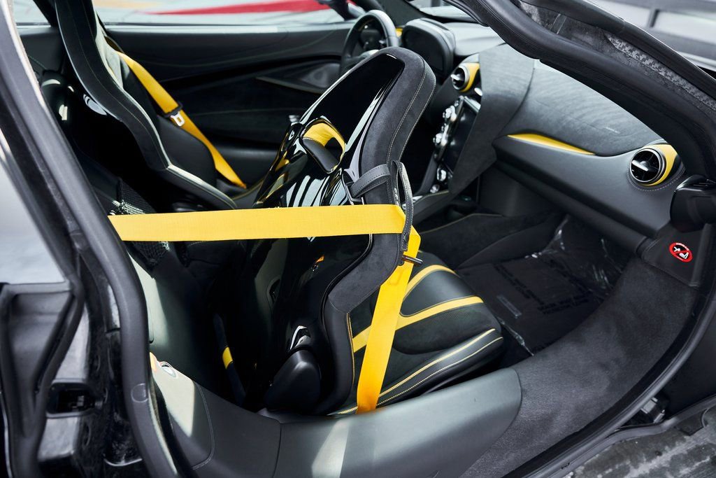Used 2021 McLaren 720S RWD image 46