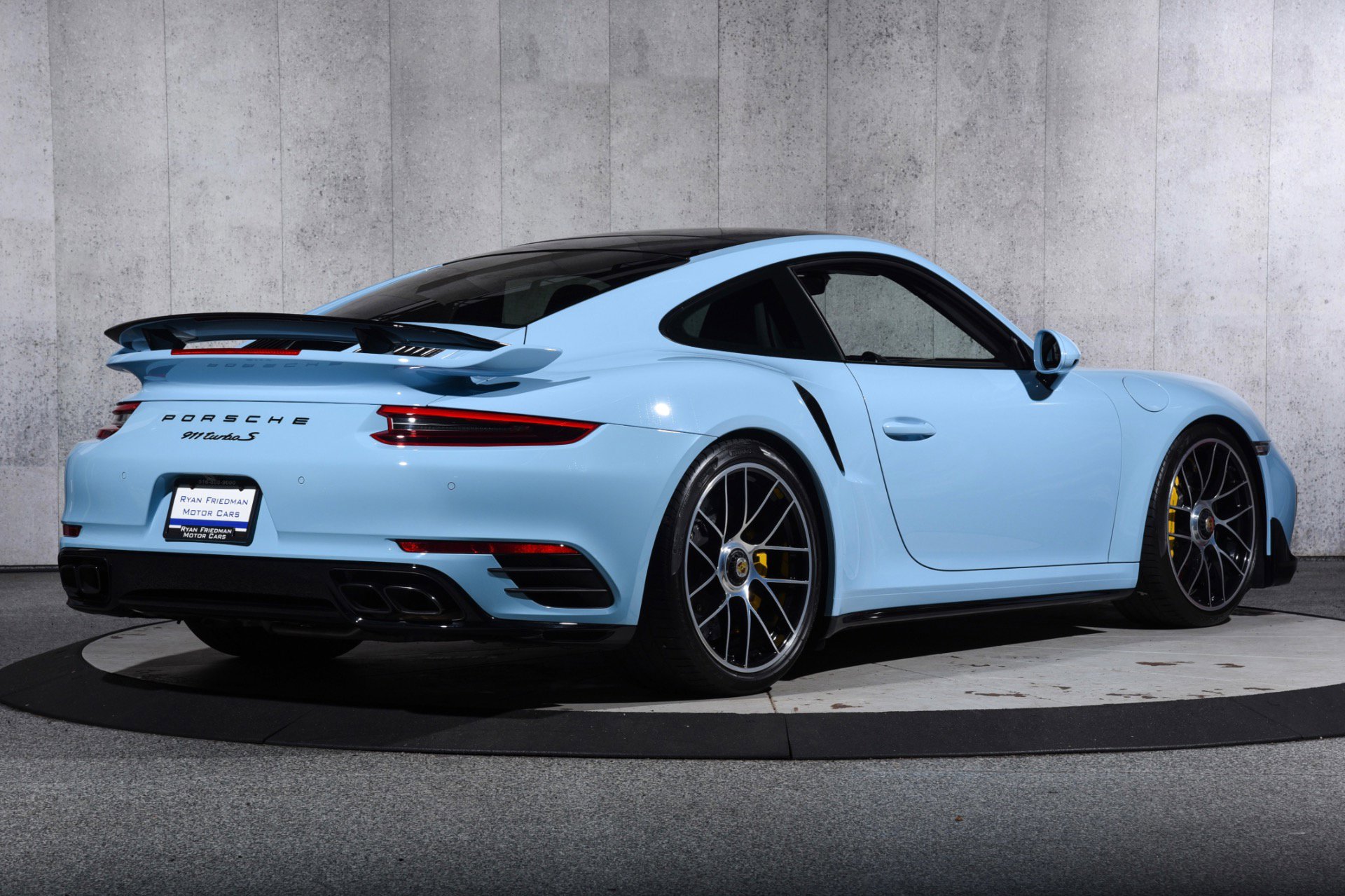 Used 2017 Porsche 911 Turbo S AWD/4WD image 3
