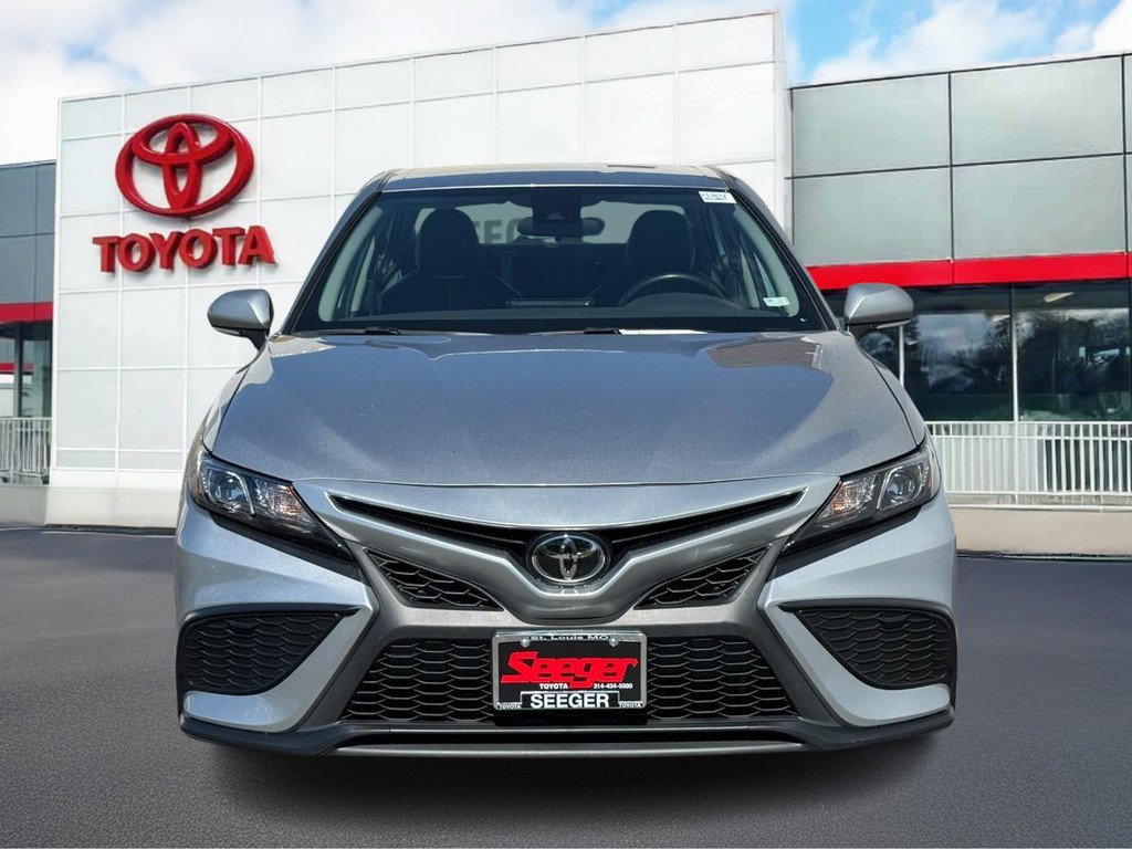 Certified 2023 Toyota Camry SE image 7