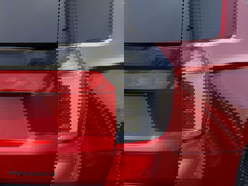 New 2026 Chevrolet Tahoe Premier image 11