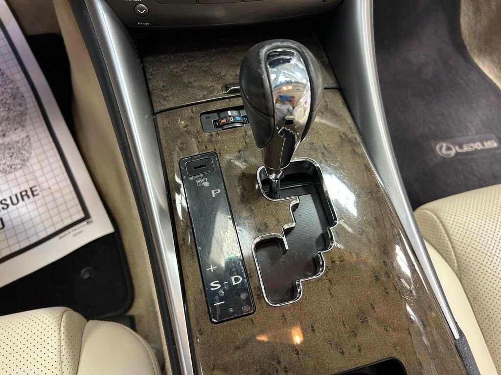 Used 2010 Lexus IS 250C RWD image 15