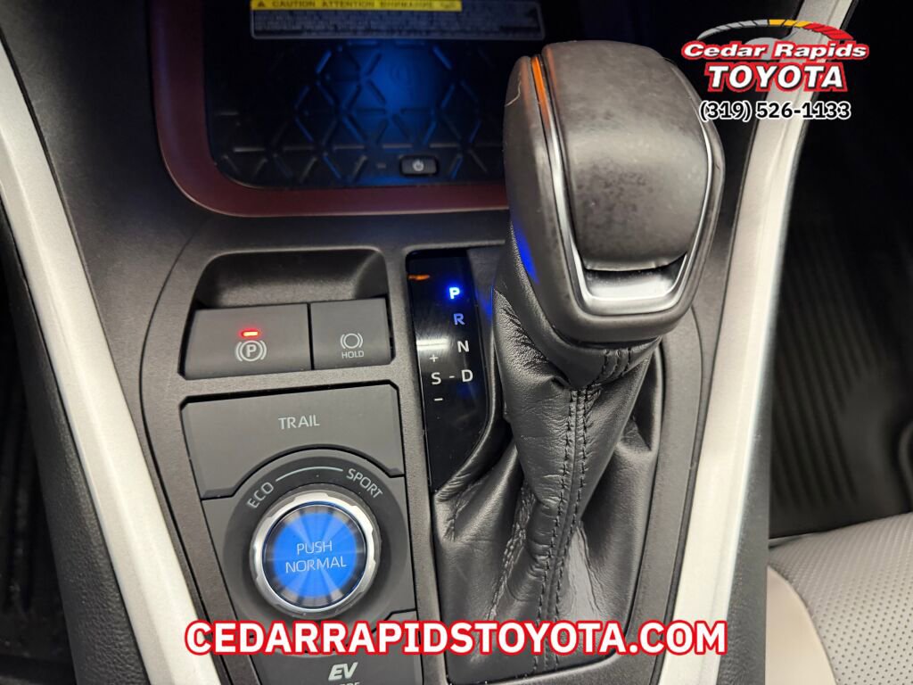 Certified 2021 Toyota RAV4 Limited image 14