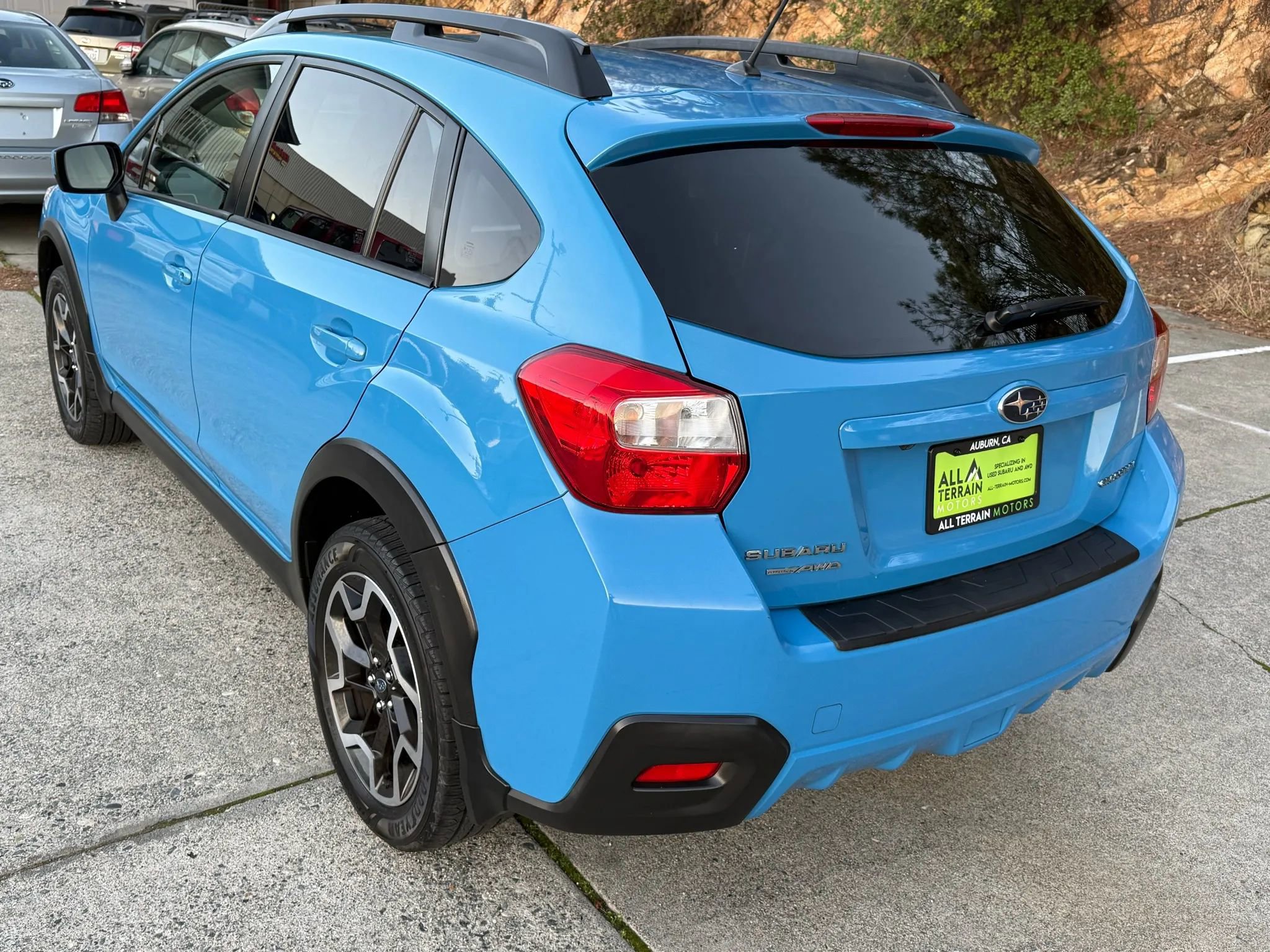 Used 2017 Subaru Crosstrek 2.0i Premium image 5