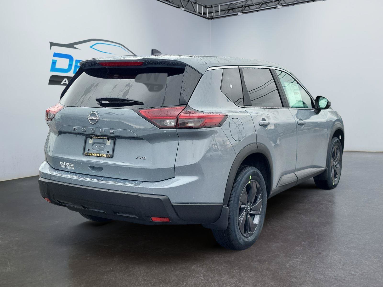 New 2026 Nissan Rogue SV w/ Cold Weather Package AWD/4WD image 3