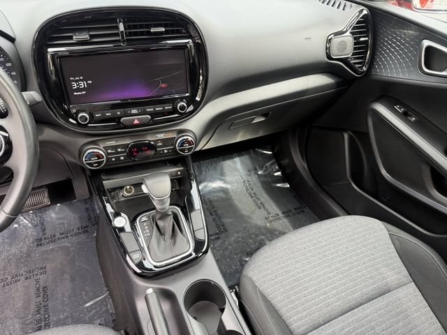 Certified 2022 Kia Soul GT-Line FWD image 21