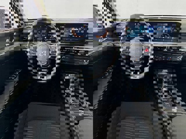 New 2025 Kia K5 LXS image 20