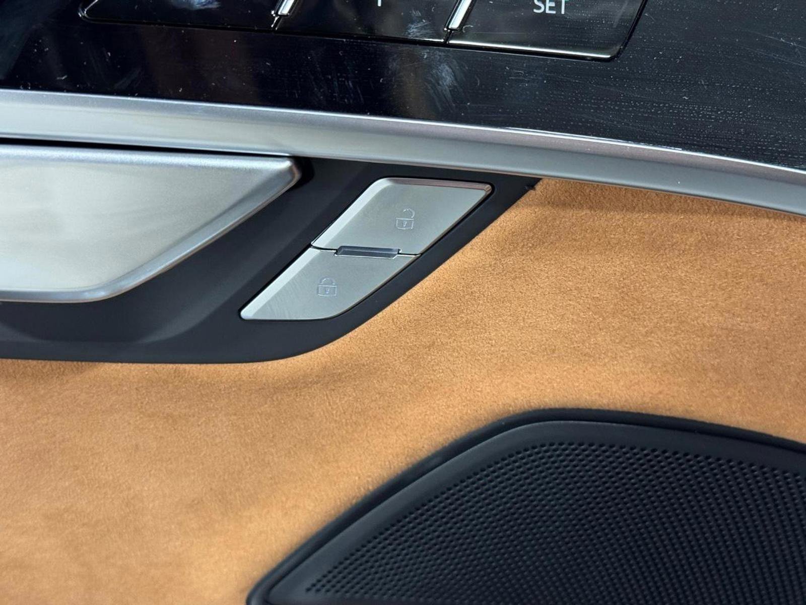 New 2026 Audi A8 L 3.0T image 25