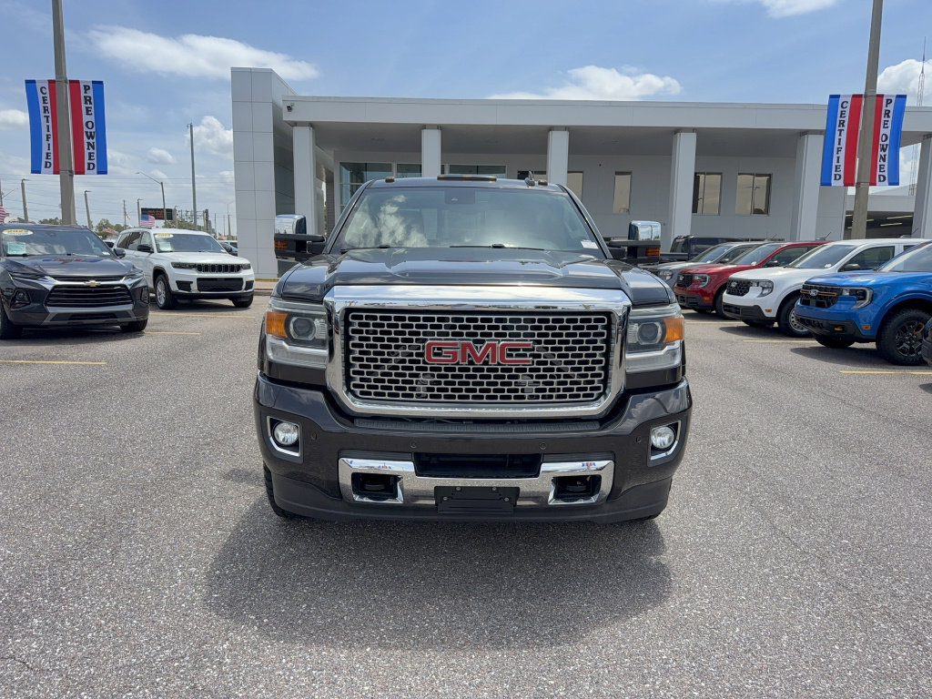 Used 2016 GMC Sierra 2500 Denali AWD/4WD image 3