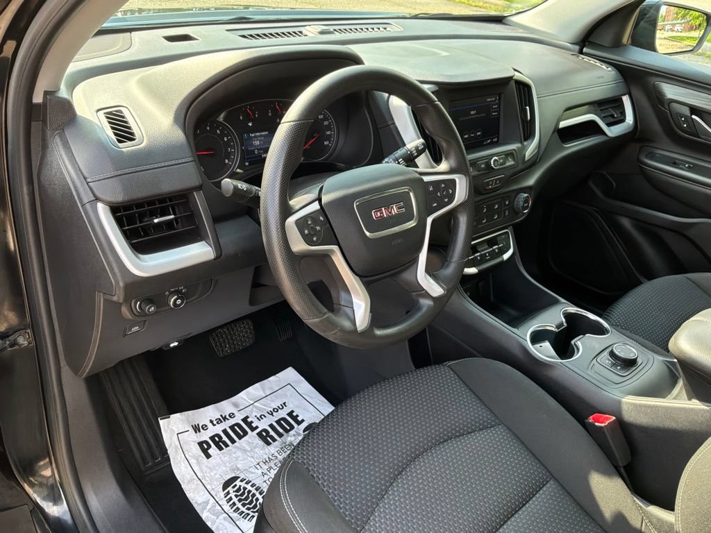 Used 2024 GMC Terrain SLE AWD/4WD image 11