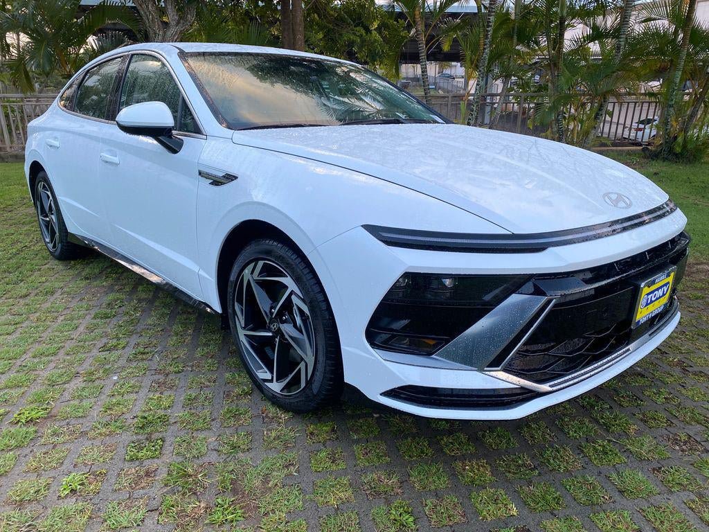 New 2026 Hyundai Sonata SEL FWD image 18