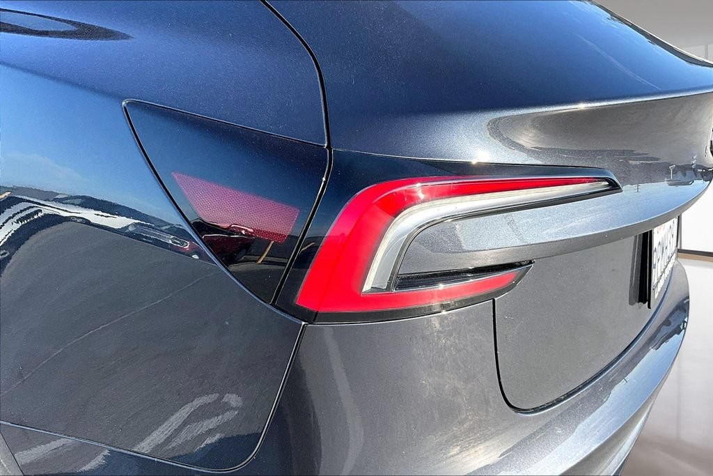 Used 2024 Tesla Model 3 Standard Range RWD image 21