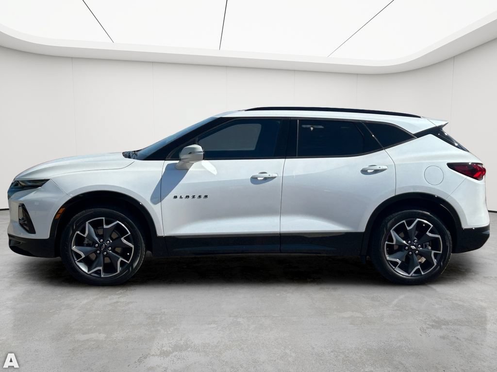 Used 2021 Chevrolet Blazer RS w/ Enhanced Convenience Package FWD image 3