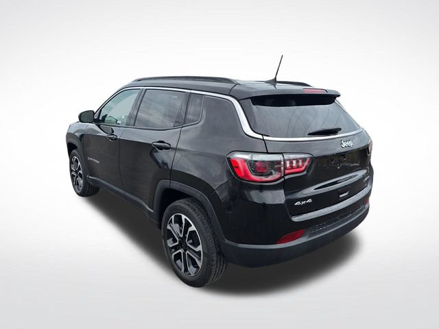 Used 2022 Jeep Compass Limited AWD/4WD image 9