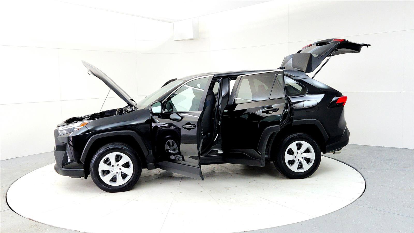 Certified 2023 Toyota RAV4 LE image 10