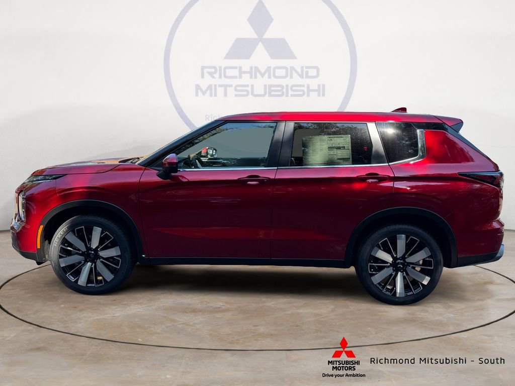New 2025 Mitsubishi Outlander SE image 6
