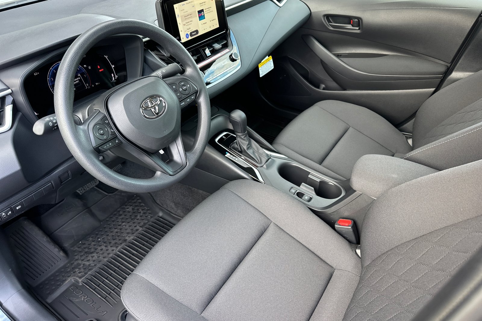 New 2027 Toyota Corolla LE FWD image 9