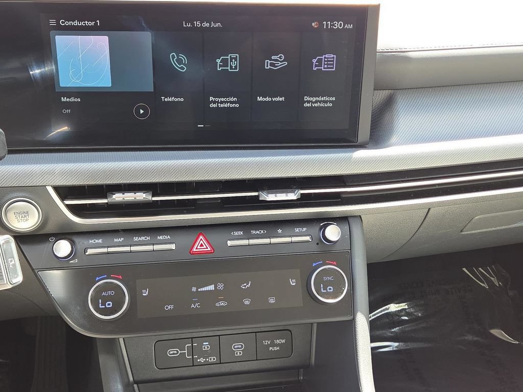 Used 2025 Hyundai Sonata SEL FWD image 25