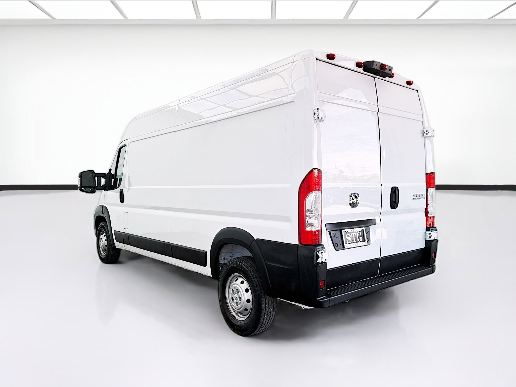 Used 2023 RAM ProMaster 2500 image 6