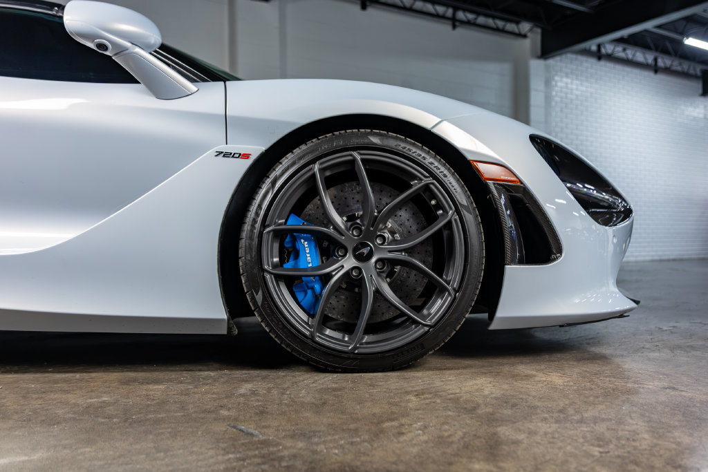 Used 2020 McLaren 720S Luxury RWD image 12
