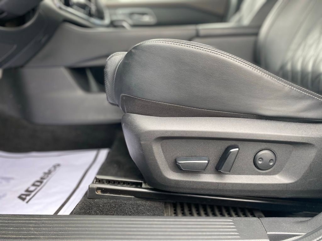 Used 2023 Nissan Rogue Platinum w/ Platinum Premium Package image 21