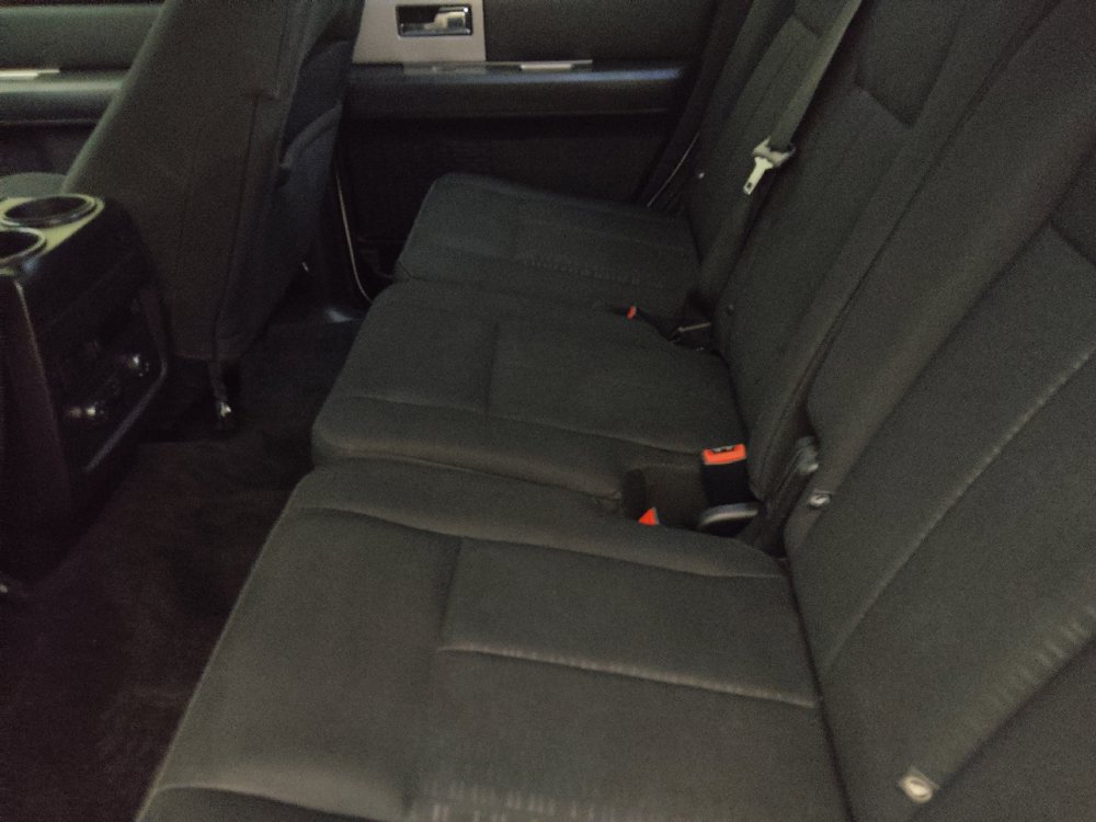 Used 2017 Ford Expedition XLT AWD/4WD image 18