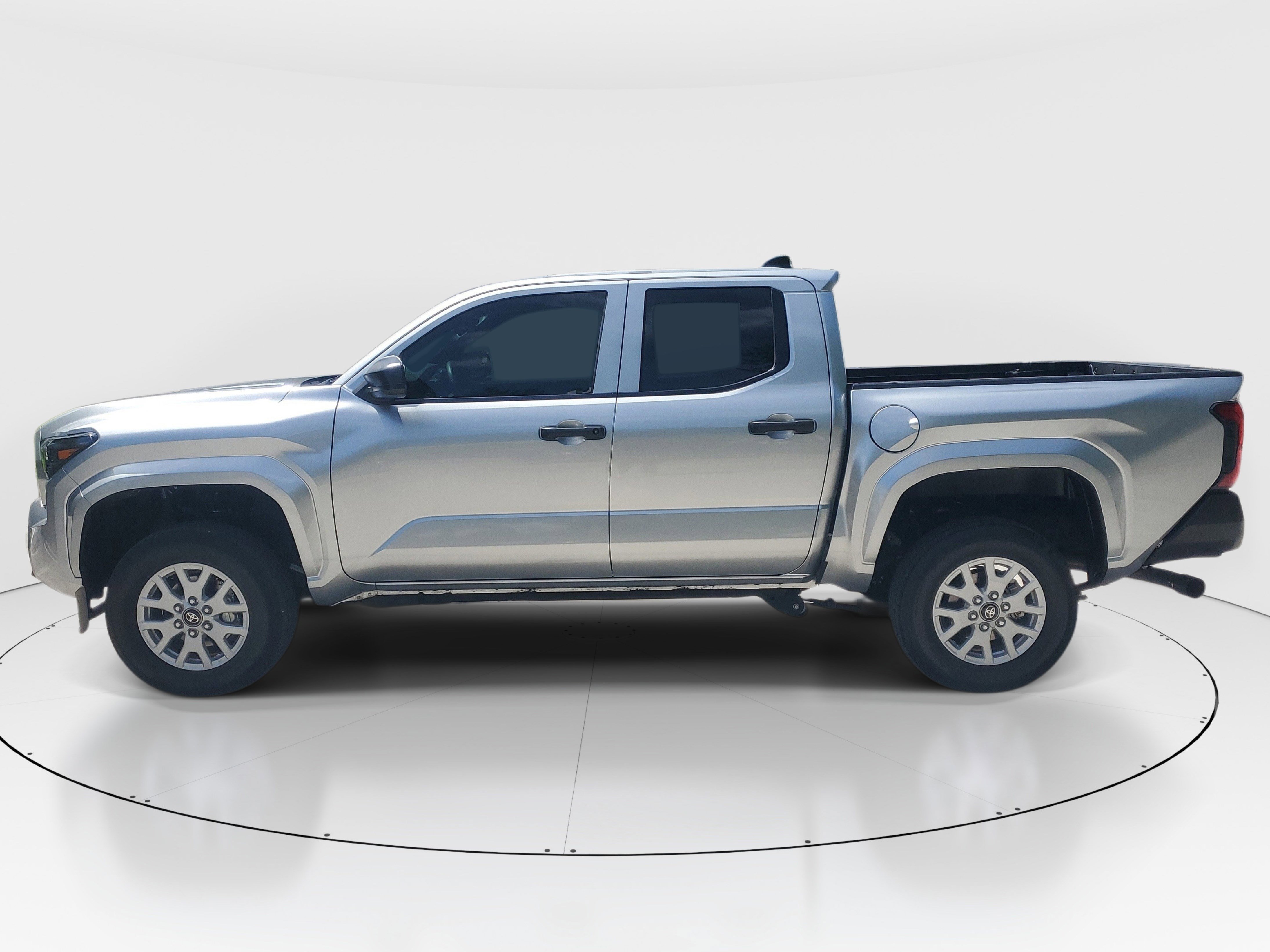 Used 2025 Toyota Tacoma SR RWD image 6