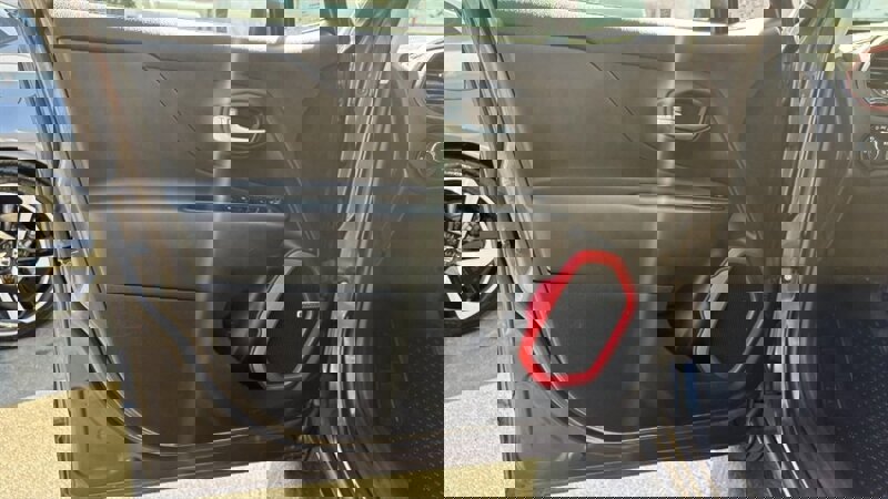 Used 2021 Jeep Renegade Trailhawk w/ Sun & Sound Group image 31