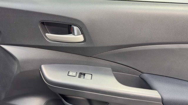 Used 2016 Honda CR-V SE image 12