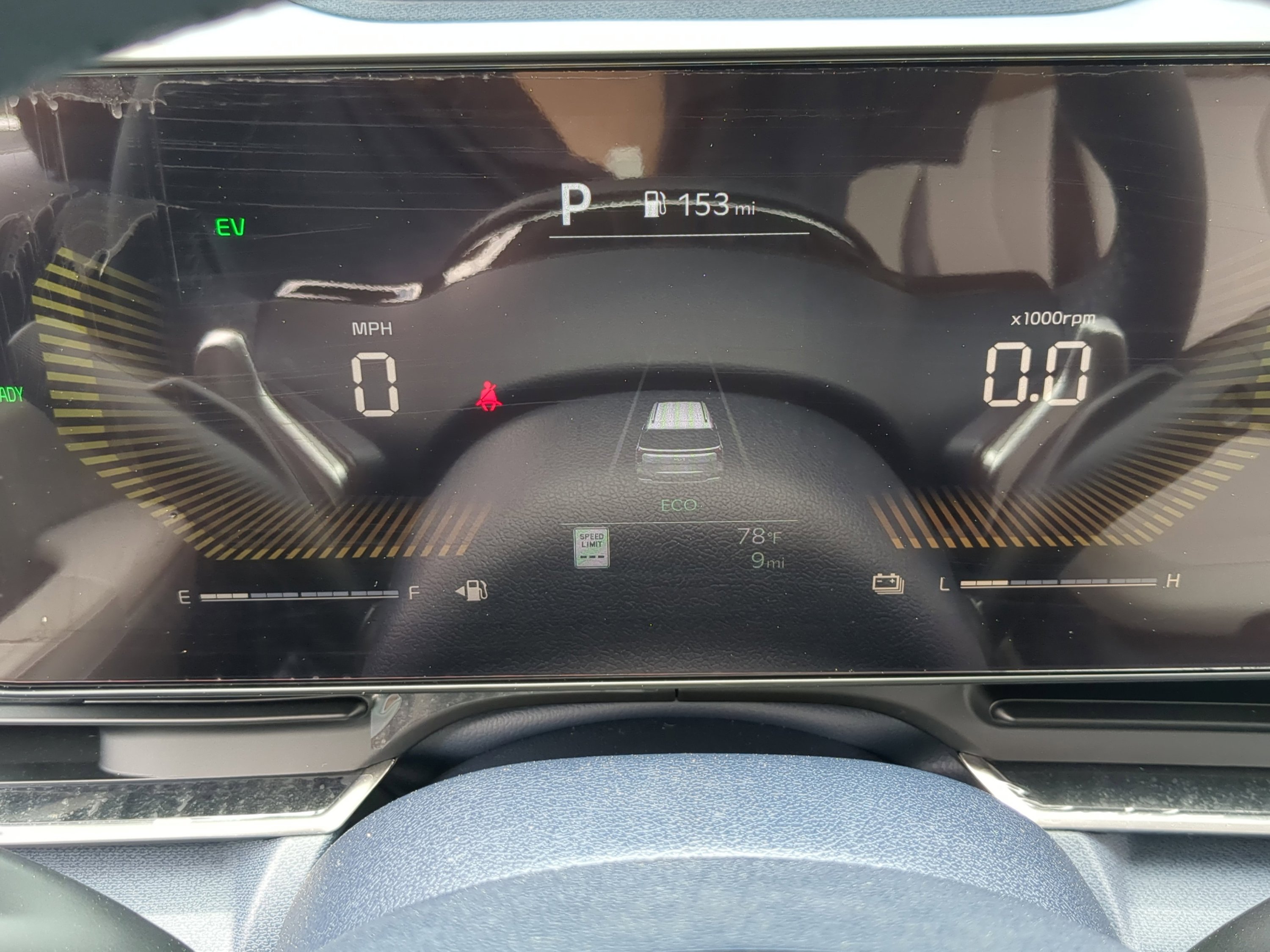 New 2026 Kia Carnival EX FWD image 14
