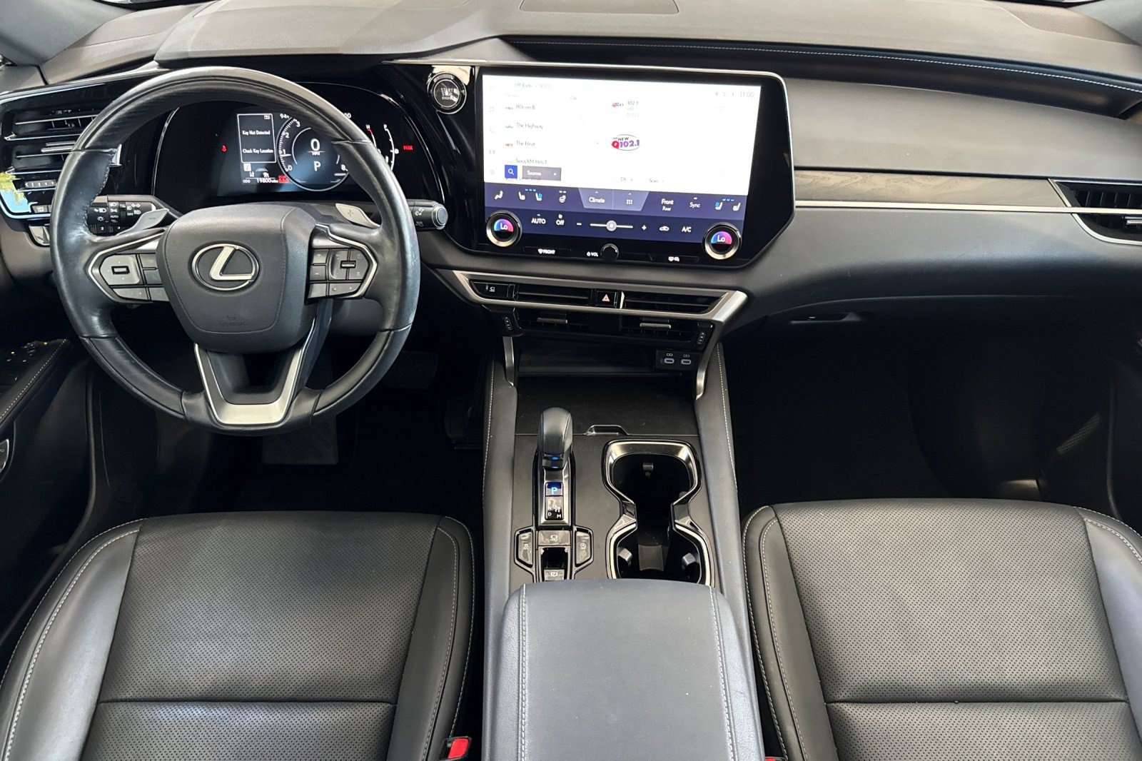 Used 2024 Lexus RX 350 Premium w/ Accessory Package (Z1) FWD image 17