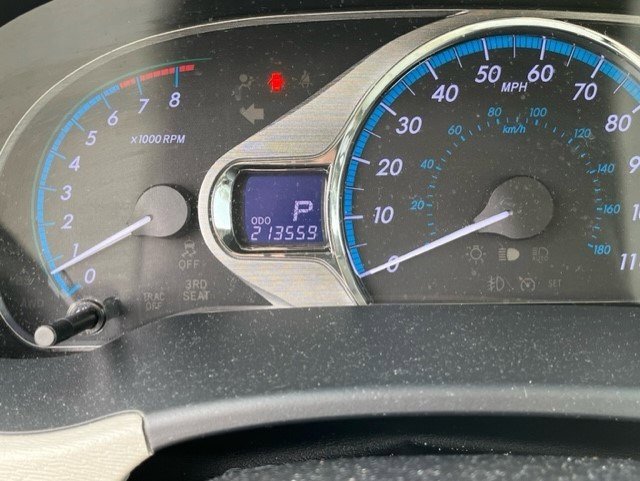 Used 2013 Toyota Sienna XLE image 15