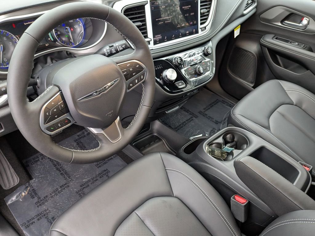 New 2025 Chrysler Pacifica Select image 23