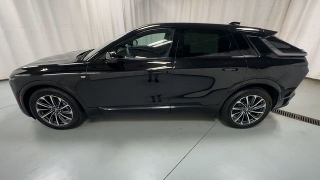 Certified 2025 Cadillac Lyriq Sport AWD/4WD image 5