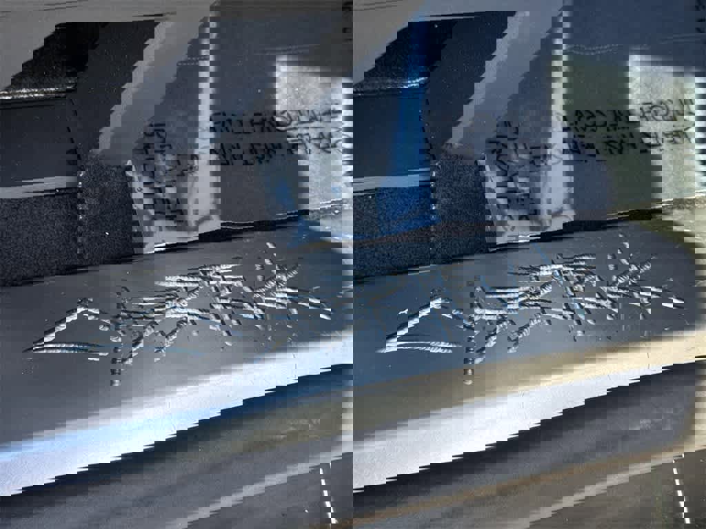 Used 2024 Tesla Cybertruck AWD Crew Cab image 33