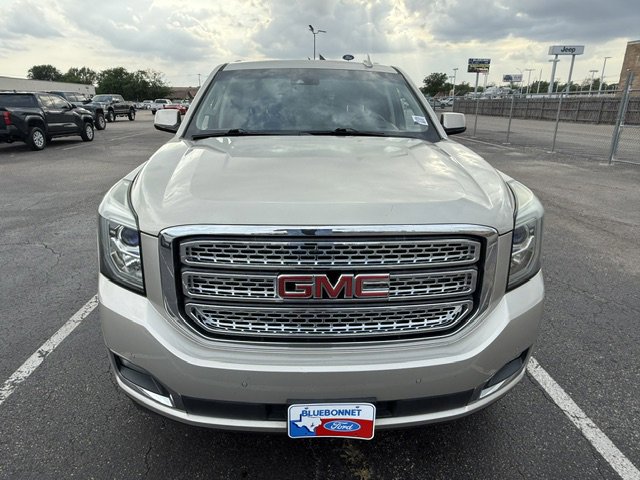 Used 2016 GMC Yukon SLT w/ Open Road Package image 2