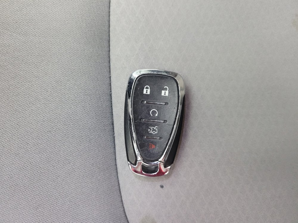 Used 2020 Chevrolet Malibu LT FWD image 32