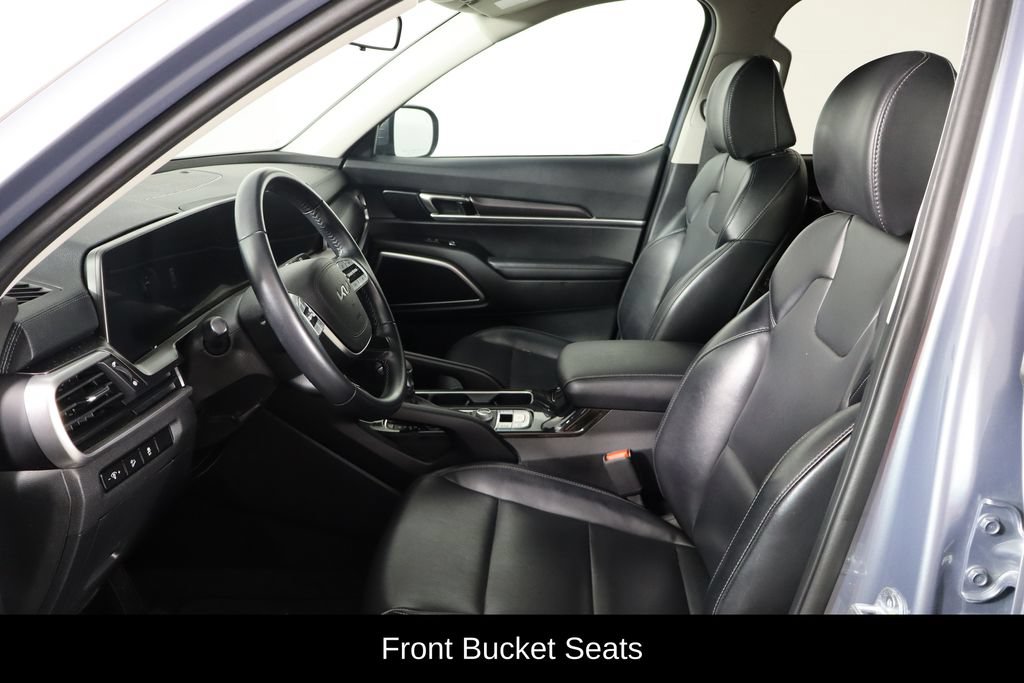 Used 2024 Kia Telluride LX FWD image 14