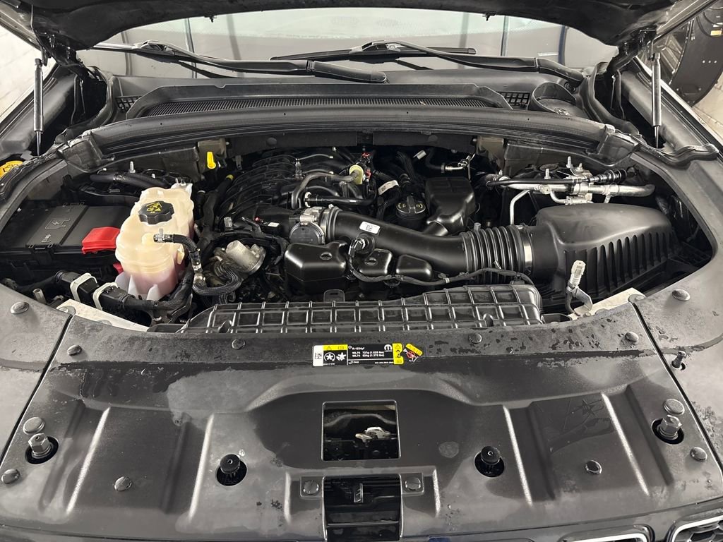 Used 2021 Jeep Grand Cherokee L Limited image 32