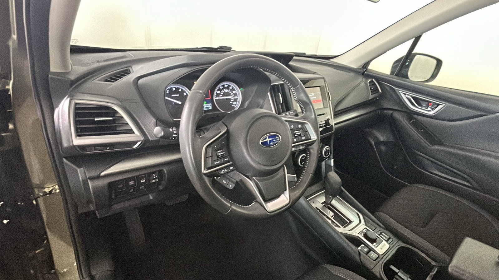 Used 2023 Subaru Forester Premium AWD/4WD image 17