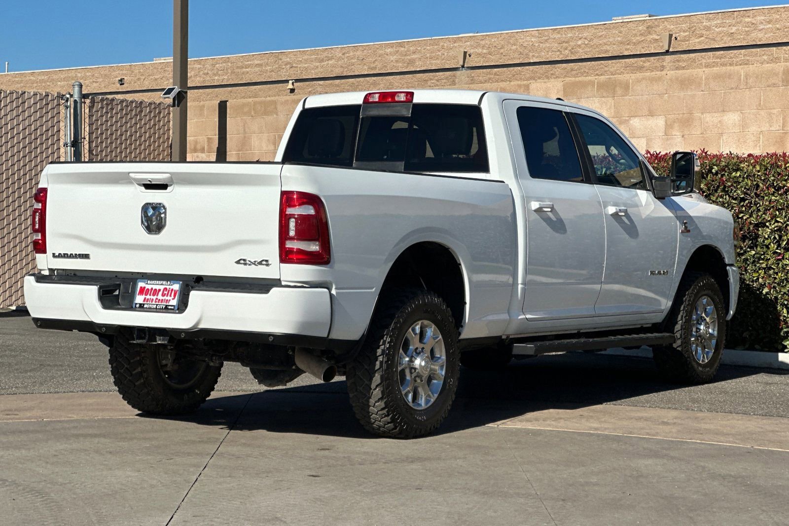 Used 2024 RAM 2500 Laramie w/ Safety Group image 4